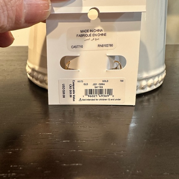 Kate Spade Gold Tone “Say Yes to Love” Script Drop Earrings - Picture 3 of 3